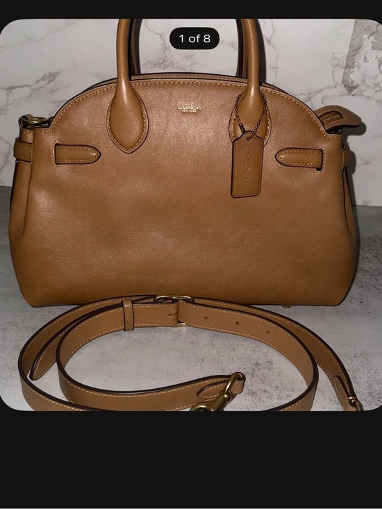Coach Handbags - Coach Empire 28 Honey Brown, excellent condition